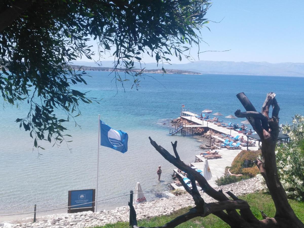 Babaylon Hotel Çeşme Esterno foto