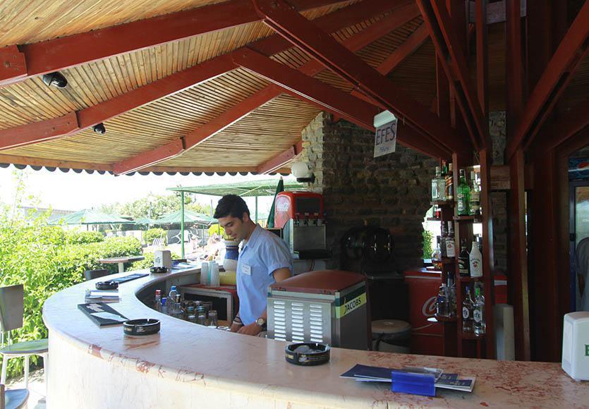 Babaylon Hotel Çeşme Esterno foto