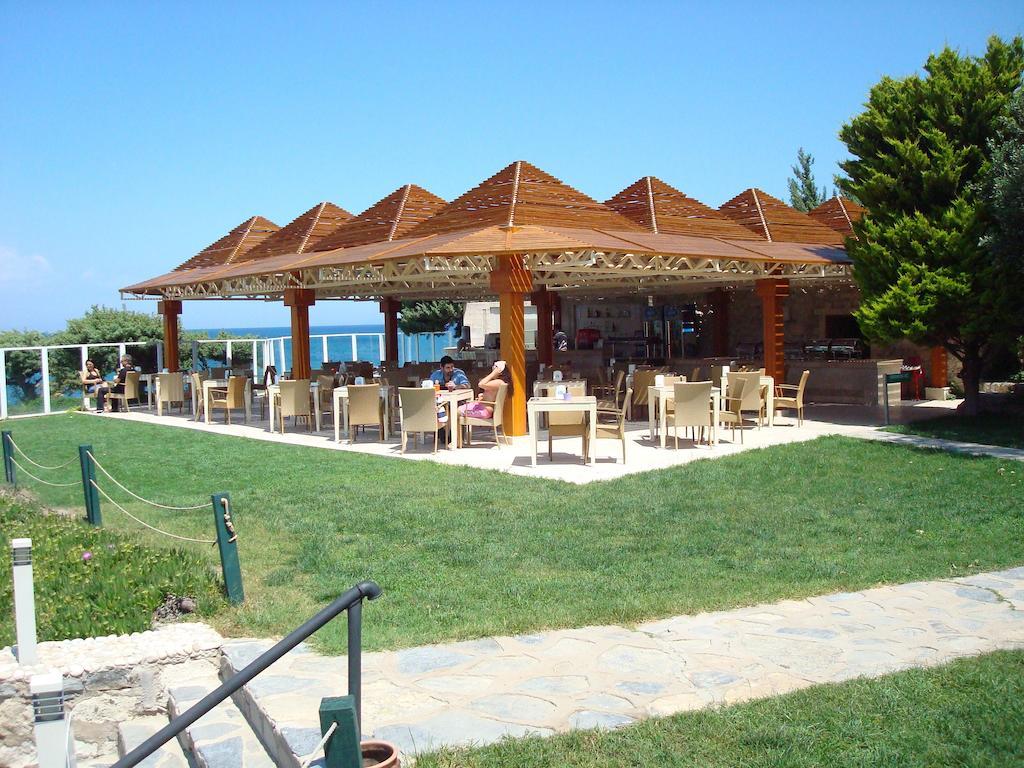 Babaylon Hotel Çeşme Esterno foto