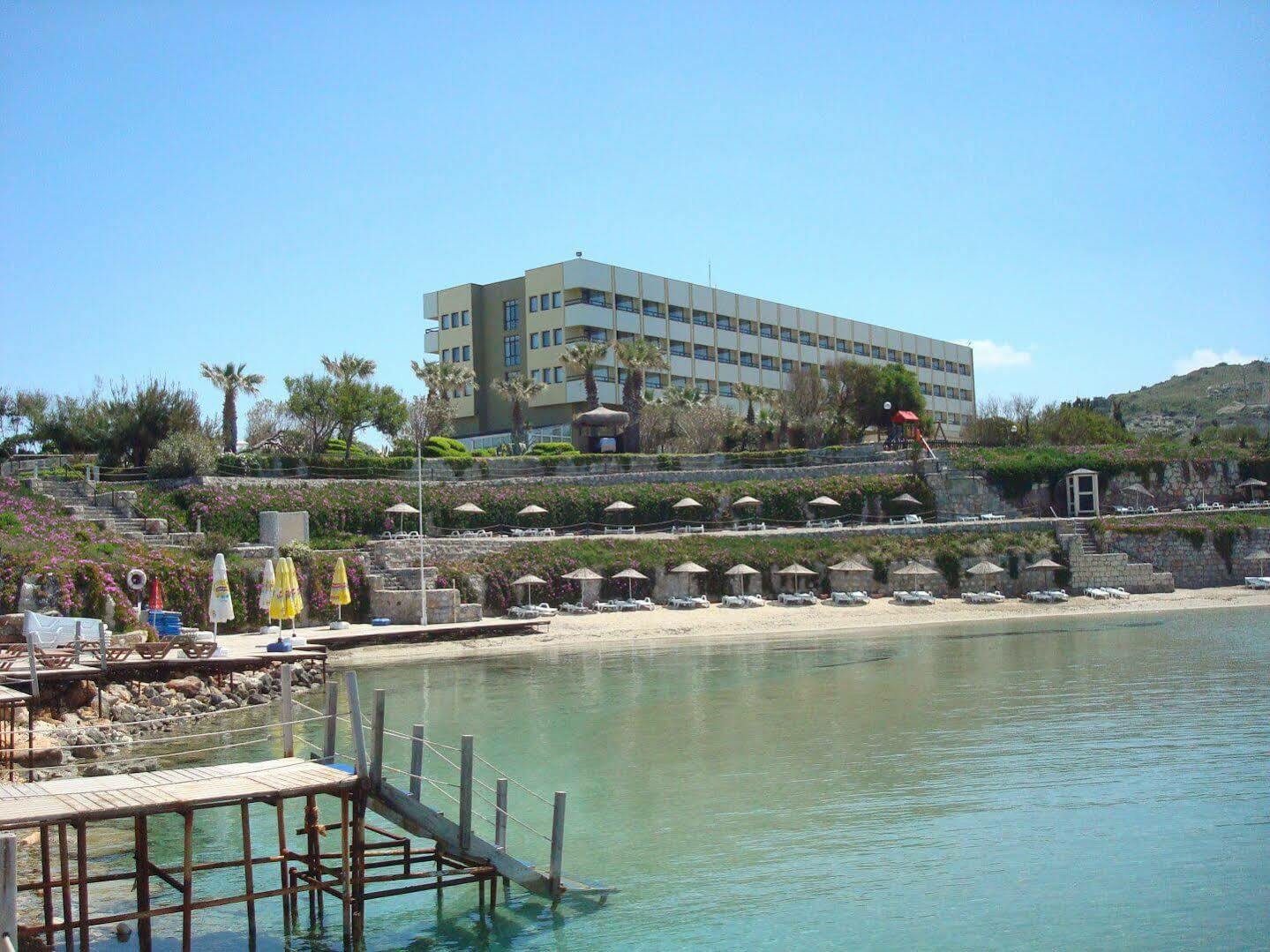 Babaylon Hotel Çeşme Esterno foto