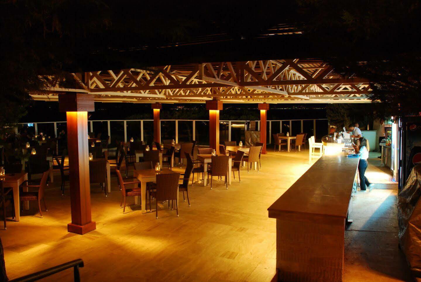 Babaylon Hotel Çeşme Esterno foto