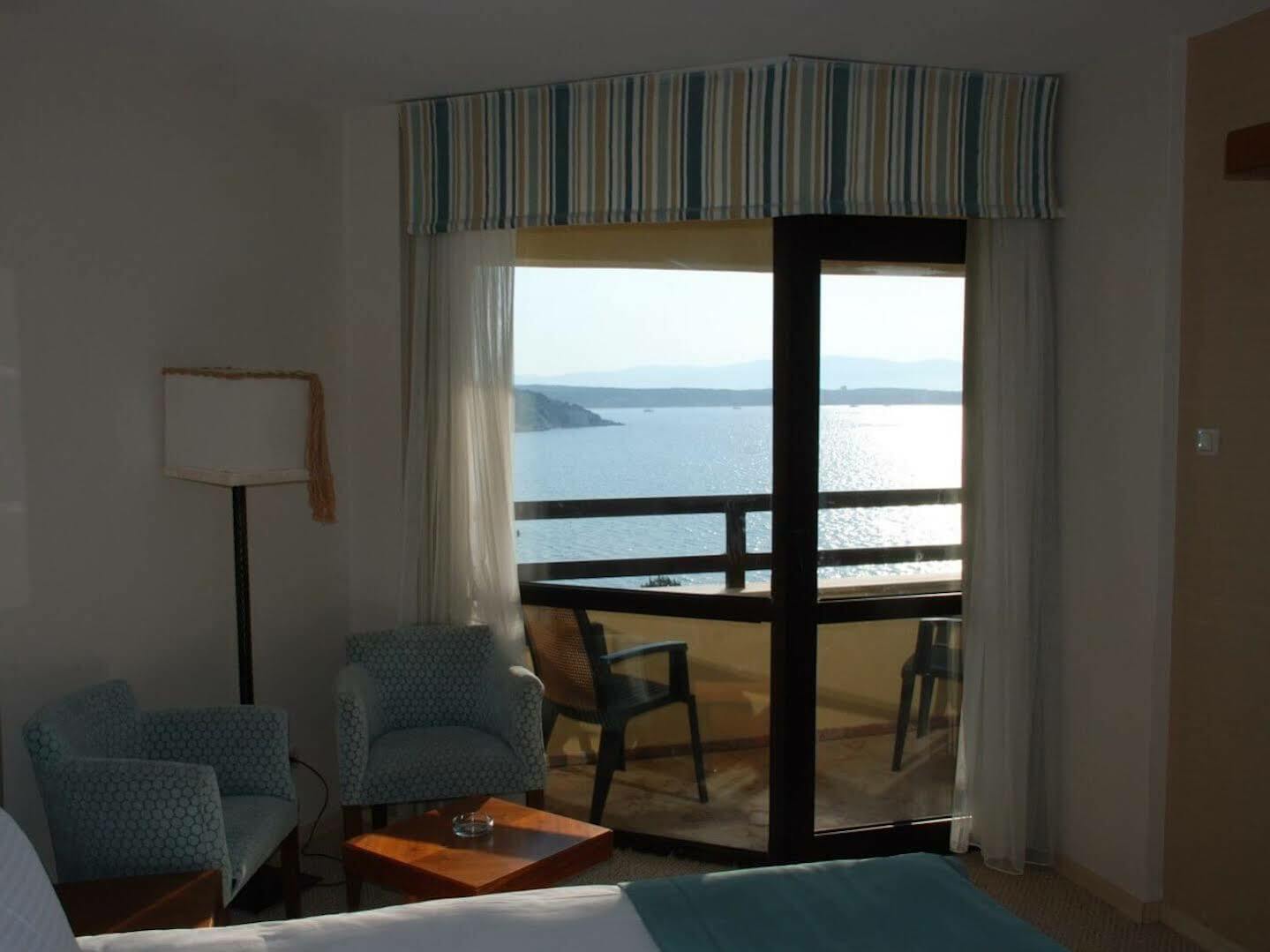 Babaylon Hotel Çeşme Esterno foto