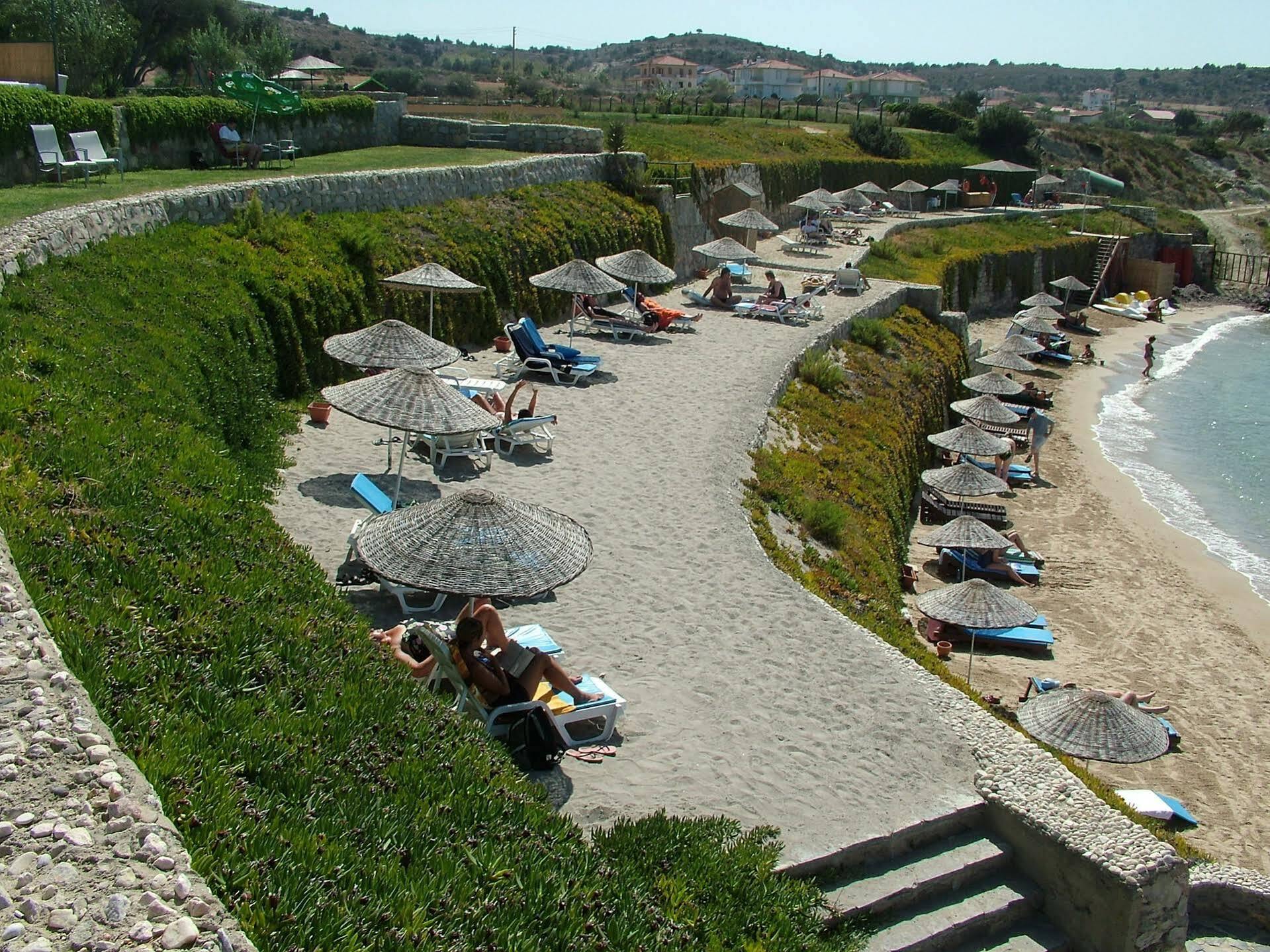 Babaylon Hotel Çeşme Esterno foto